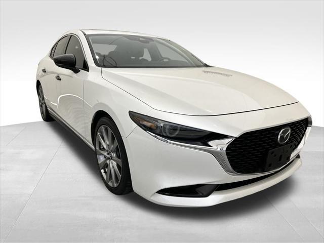 2022 Mazda Mazda3 Premium