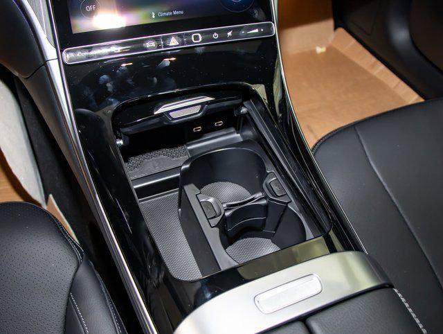 2026 Mercedes-Benz E-CLASS E 300 CLE 300