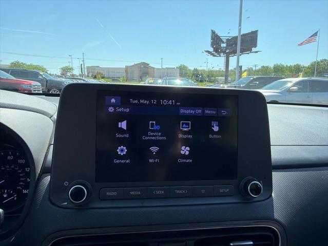 2022 Hyundai Kona SE