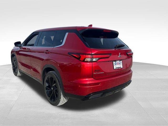 2023 Mitsubishi Outlander SE Black Edition 2WD