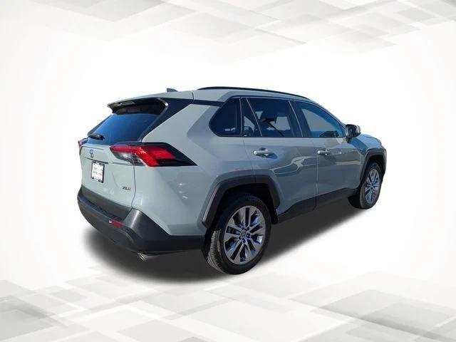 2021 Toyota RAV4 XLE Premium 2021 Toyota RAV4 XLE Premium