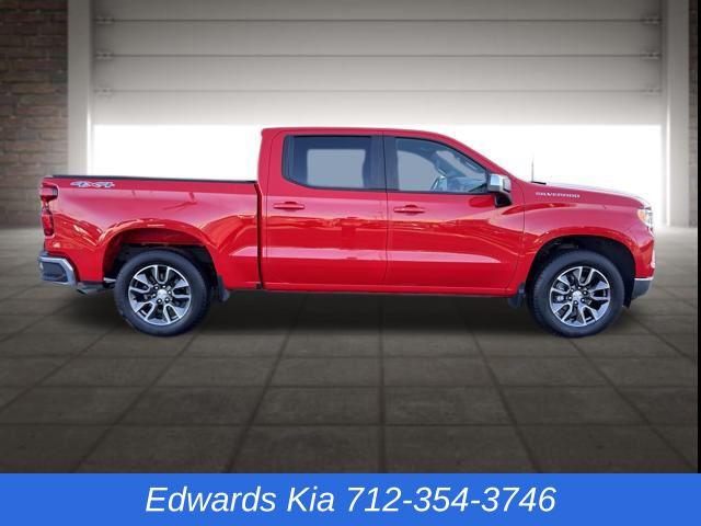 2022 Chevrolet Silverado 1500 4WD Crew Cab Standard Bed LT