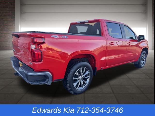 2022 Chevrolet Silverado 1500 4WD Crew Cab Standard Bed LT