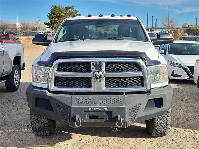 2017 RAM 3500 Tradesman Crew Cab 4x4 64 Box