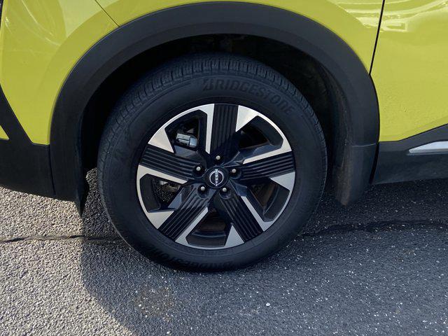 2025 Nissan Kicks SR Intelligent AWD