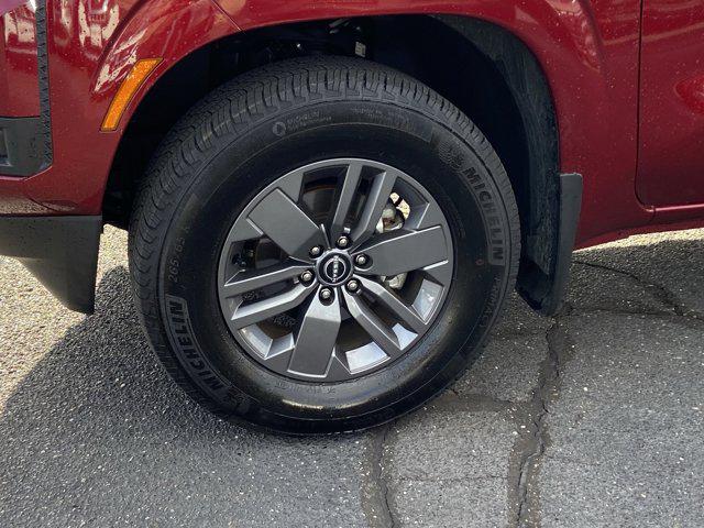 2025 Nissan Frontier Crew Cab SV 4x2