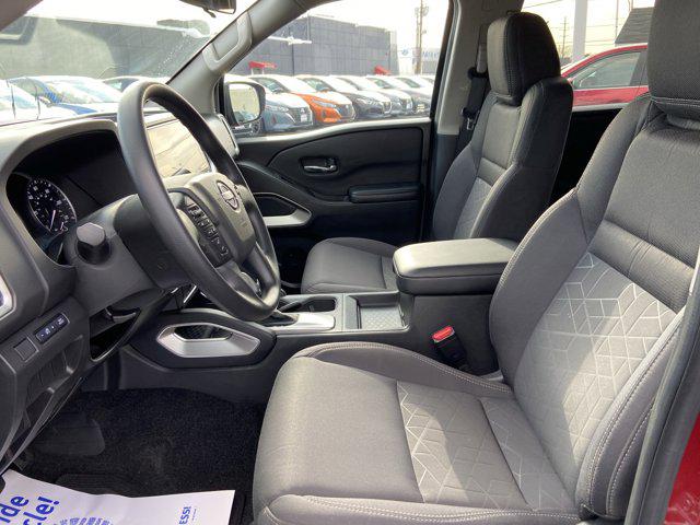 2025 Nissan Frontier Crew Cab SV 4x2