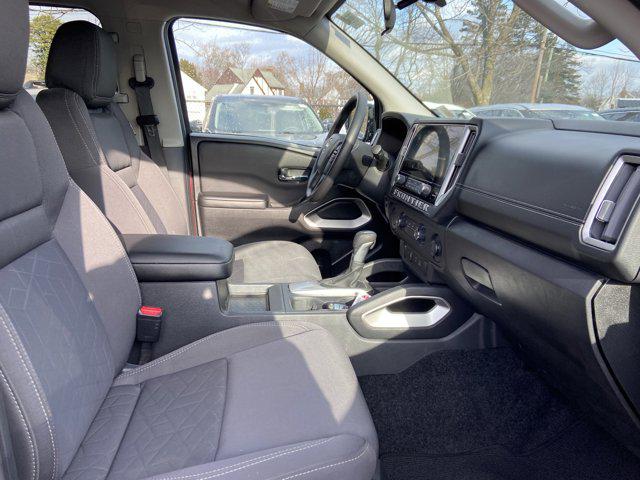 2025 Nissan Frontier Crew Cab SV 4x2