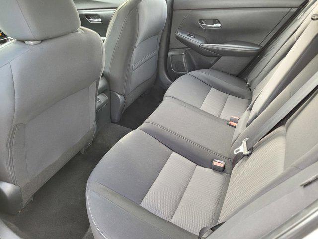 2021 Nissan Sentra SV Xtronic CVT