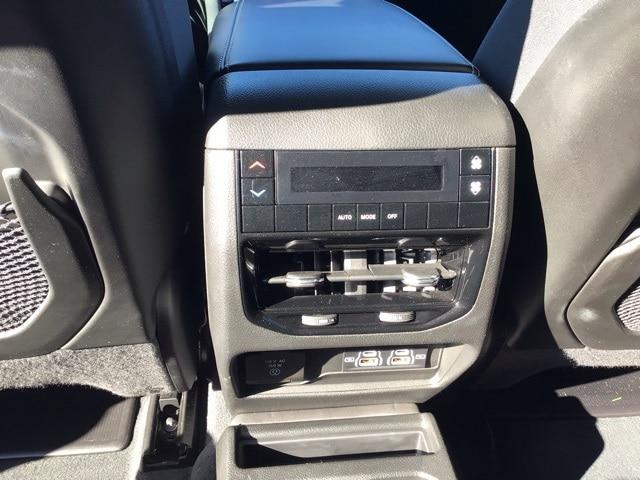 2023 Jeep Grand Cherokee L Laredo 4x4