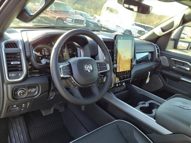2025 Ram 1500 Laramie Crew Cab 4x4 5'7" Box