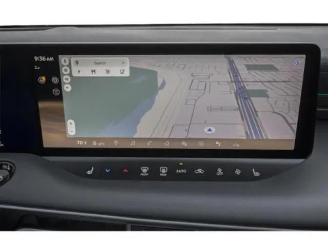 2026 Nissan LEAF PLATINUM+