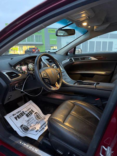2014 Lincoln MKZ Base