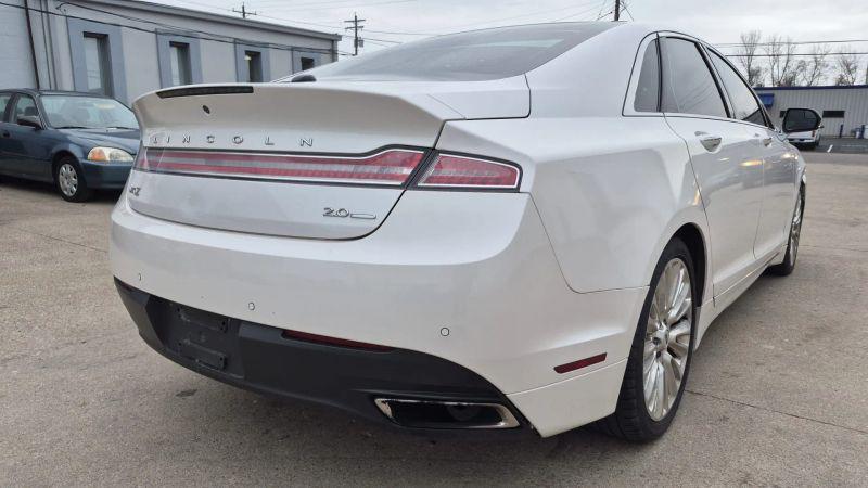 2014 Lincoln MKZ Base
