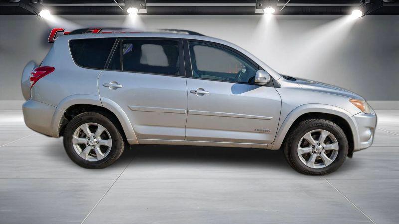2012 Toyota RAV4 Limited V6