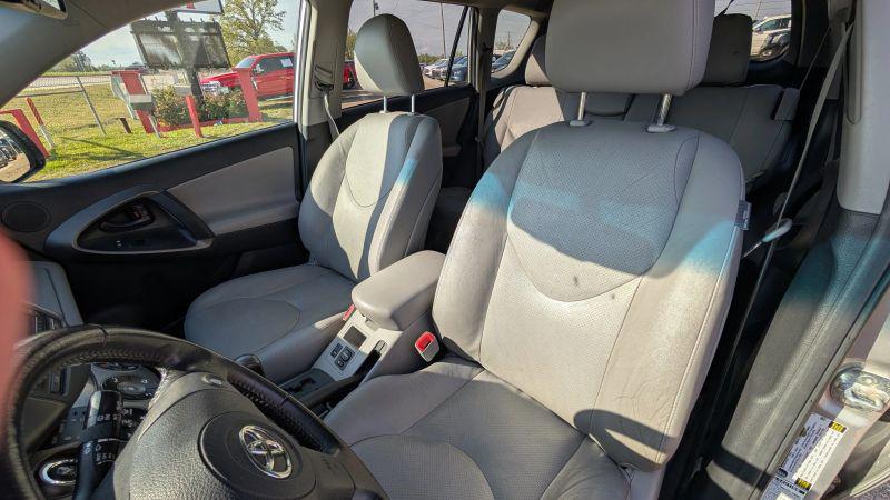 2012 Toyota RAV4 Limited V6