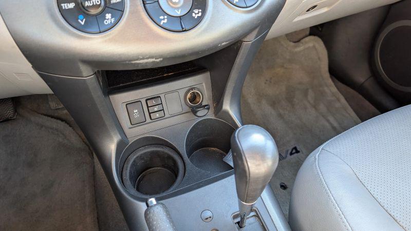 2012 Toyota RAV4 Limited V6