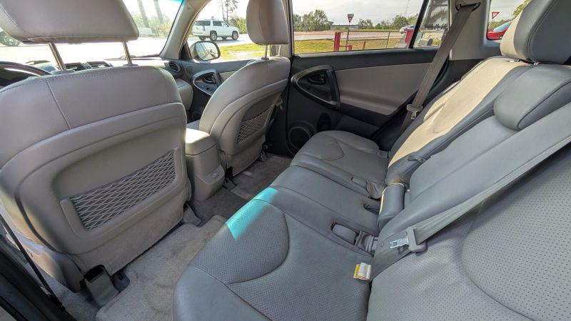 2012 Toyota RAV4 Limited V6