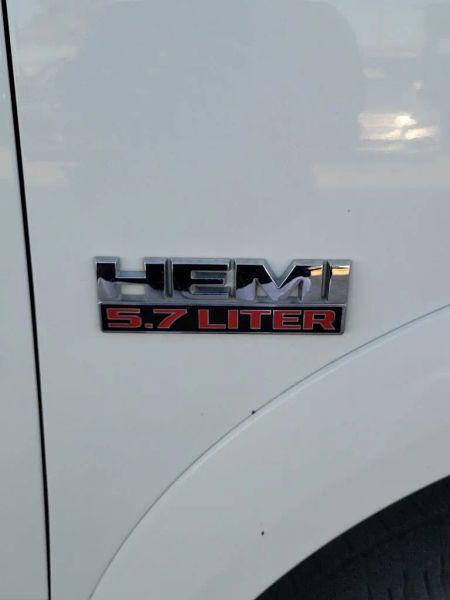2017 Ram 1500 Laramie Crew Cab 4x4 5'7" Box