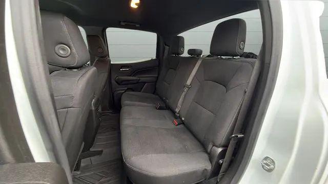 2023 Chevrolet Colorado 4WD Crew Cab Short Box LT