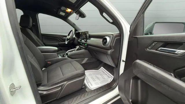 2023 Chevrolet Colorado 4WD Crew Cab Short Box LT