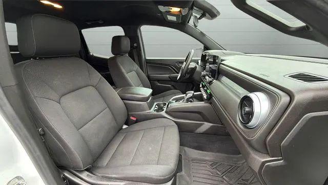 2023 Chevrolet Colorado 4WD Crew Cab Short Box LT
