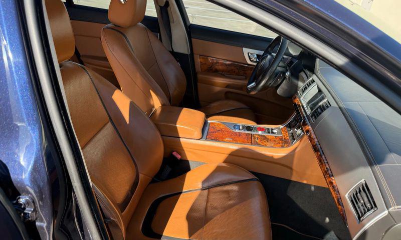 2015 Jaguar XF 3.0 Portfolio