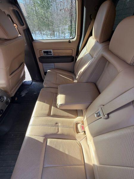 2011 Ford F-150 LARIAT