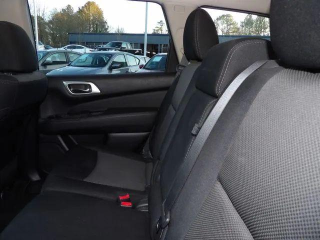 2020 Nissan Pathfinder SV 2WD