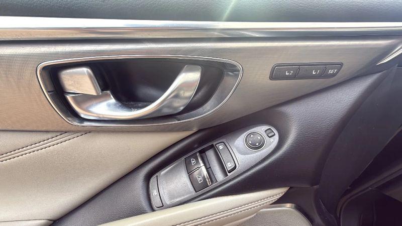 2017 INFINITI Q60 2.0t Premium
