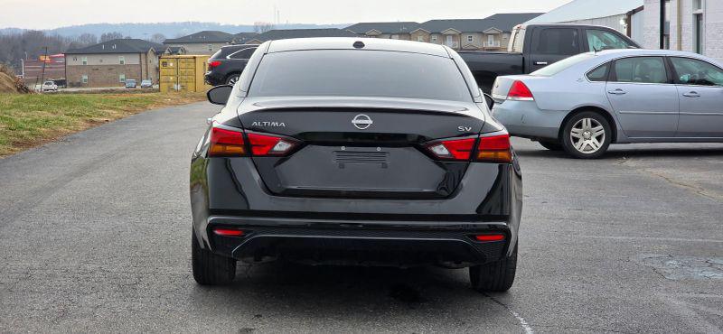 2023 Nissan Altima SV FWD