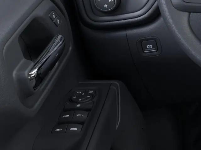 2026 GMC Sierra 1500 Crew Cab, Short Bed, Pro, 4WD