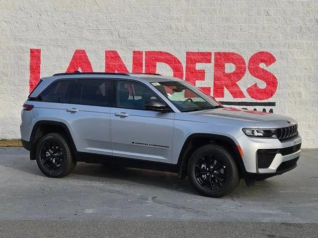 2026 Jeep Grand Cherokee Altitude 4x4 for sale in Little Rock, AR