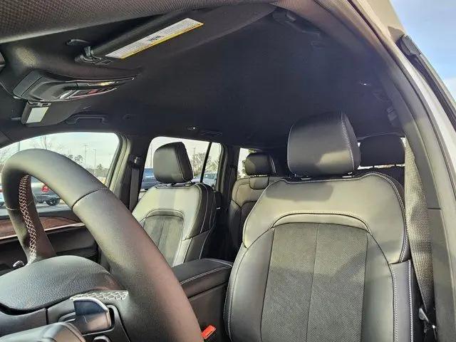 2026 Jeep Grand Cherokee Altitude 4x4