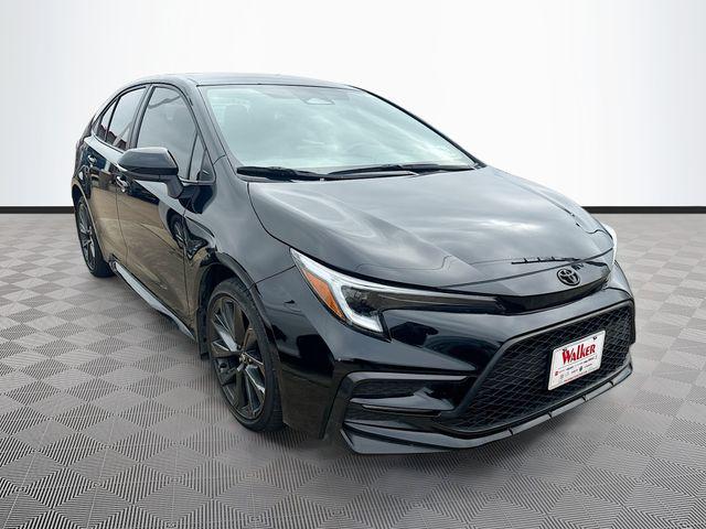 2024 Toyota Corolla SE's photo