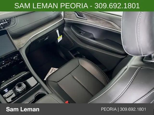 2025 Jeep Grand Cherokee Limited 4x4