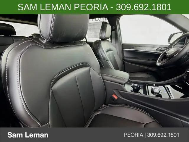 2025 Jeep Grand Cherokee Limited 4x4
