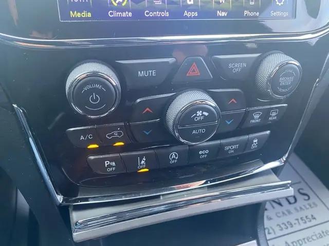 2021 Jeep Grand Cherokee Laredo X 4x4