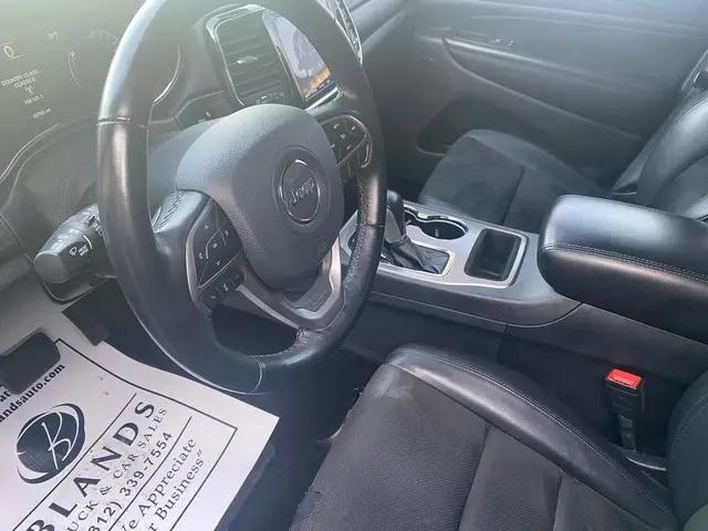 2021 Jeep Grand Cherokee Laredo X 4x4