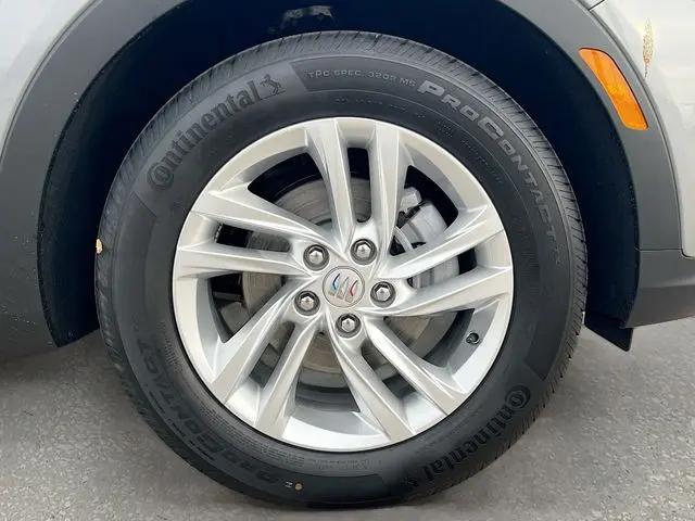 2026 Buick NV Preferred FWD