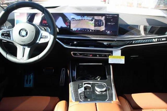 2026 BMW X5 M60i