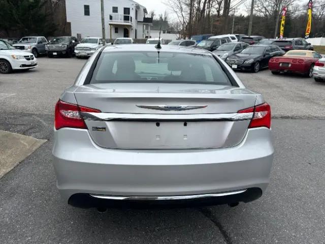 2012 Chrysler 200 Limited