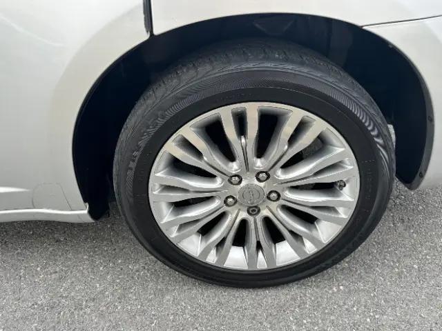 2012 Chrysler 200 Limited