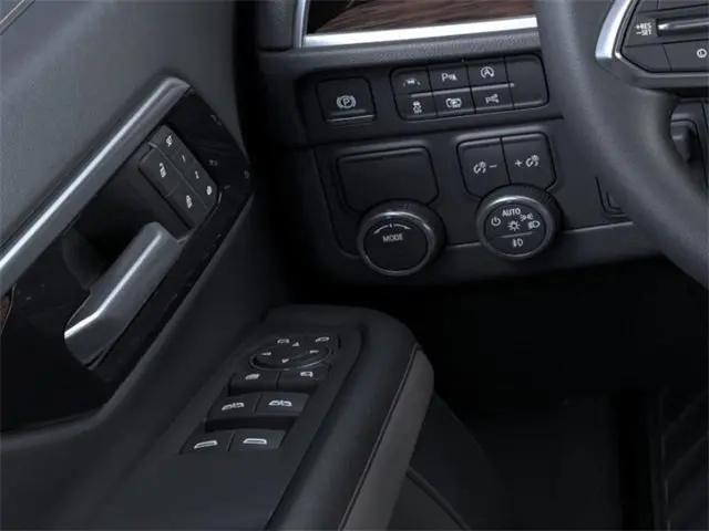 2026 Chevrolet Suburban Premier, RWD