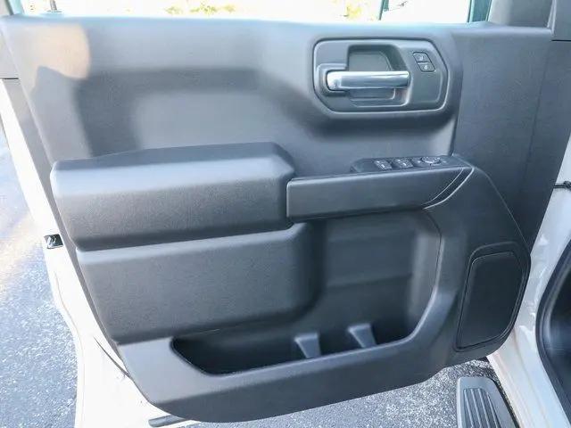 2026 GMC Sierra 1500 Crew Cab, Short Bed, Pro, 4WD