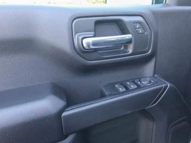2026 GMC Sierra 1500 Crew Cab, Short Bed, Pro, 4WD