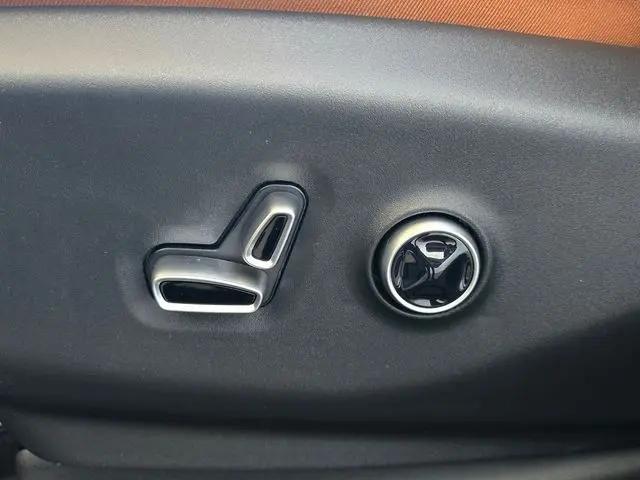 2026 Chrysler Pacifica Pinnacle AWD