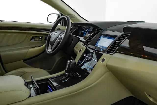 2019 Ford Taurus Limited