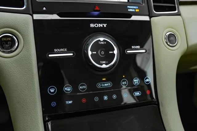 2019 Ford Taurus Limited