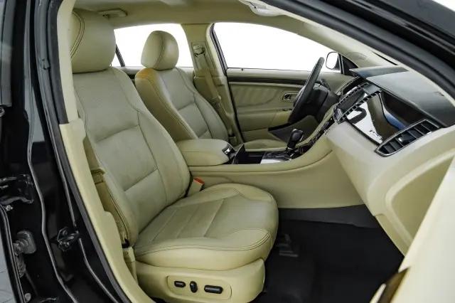 2019 Ford Taurus Limited